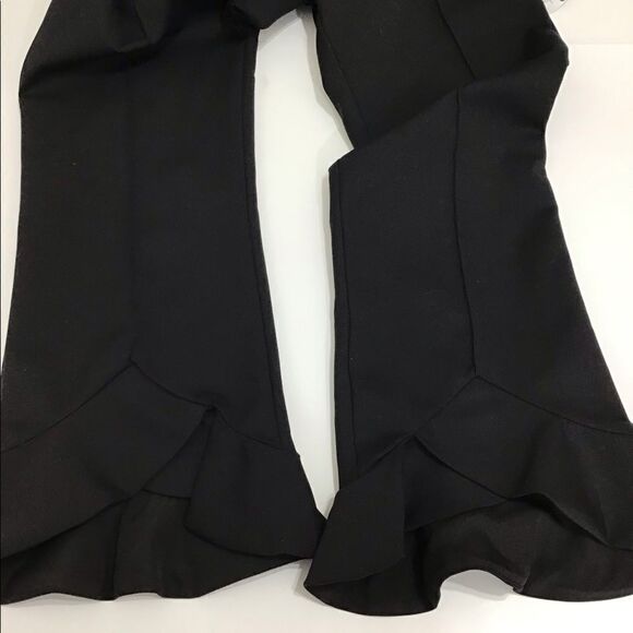 C/MEO COLLECTIVE Forgive Cropped Ruffle Hem Pants - Picture 4 of 8